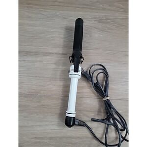 Hot Tools Professional Nano Ceramic 1 1/4" Curling Iron/Wand Model HTBW45